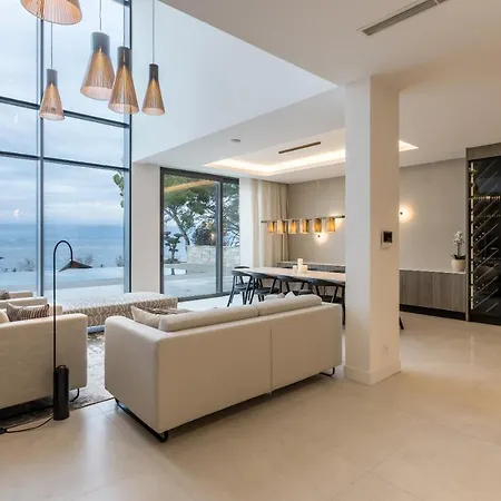 Sapphire Villa *