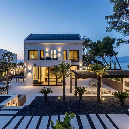 Sapphire Villa