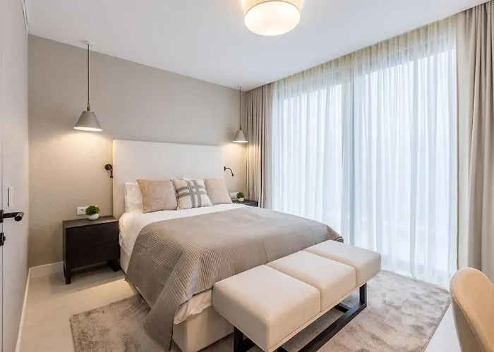 Sapphire 빌라 수티반