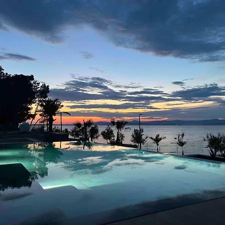 Sapphire Villa *