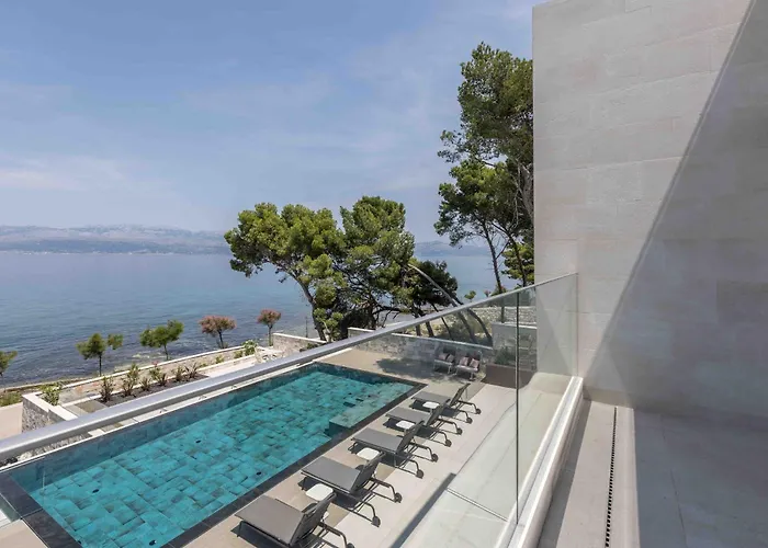Sapphire Villa Sutivan